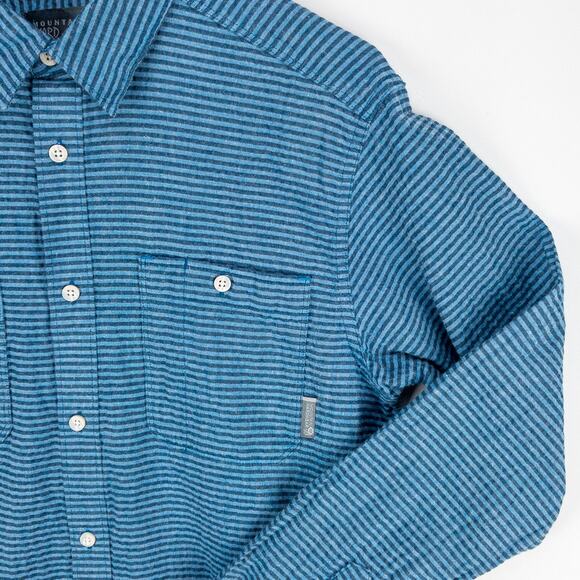 Mountain Hardwear Seersucker Shirt Men's Medium Button-Up Blue Black Stripe Logo - Picture 4 of 12